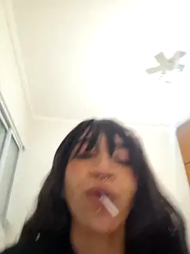michellesalles online show from June 5, 12:17 am