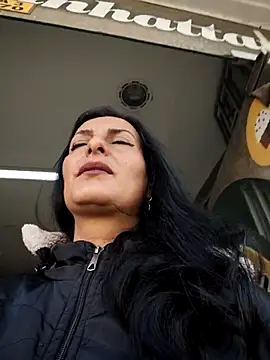 ALEJANDRA  28 online show from July 27, 1:18 pm