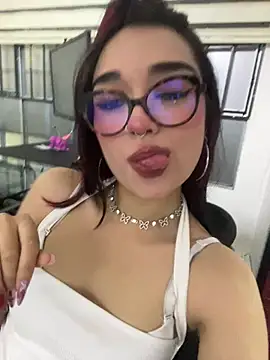 Start xmoonx online show from July 8, 3:33 am