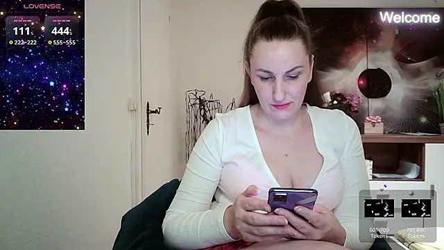 Yevgeshka-Milashka online show from March 15, 6:10 pm