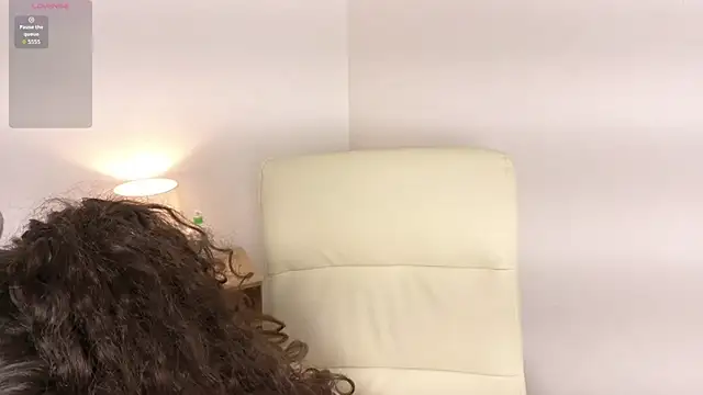 zoemoon1  online show from June 26, 3:22 am