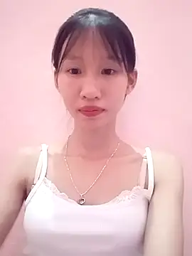 Snapshot of Abi_girl12 chatting on June 28, 3:40 pm Abi girl12 online show from June 28, 3:40 pm