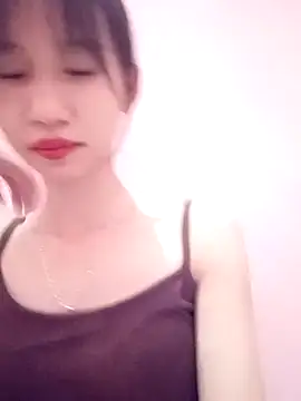 Snapshot of Abi_girl12 chatting on July 6, 3:36 pm Abi girl12 online show from July 6, 3:36 pm