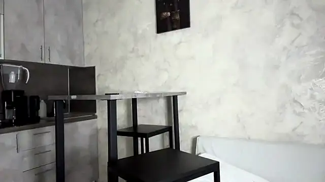 VeraSweet  online show from July 1, 1:34 pm
