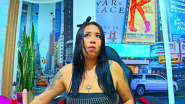 ClovyZenvy online show from June 20, 11:02 am