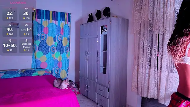 Snapshot of Celeste_Latina19 chatting on July 17, 9:38 am Celeste Latina19 online show from July 17, 9:38 am