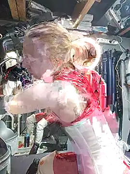 Snapshot of Caromimi18 chatting on October 16, 9:32 am Caromimi18 online show from October 16, 9:32 am