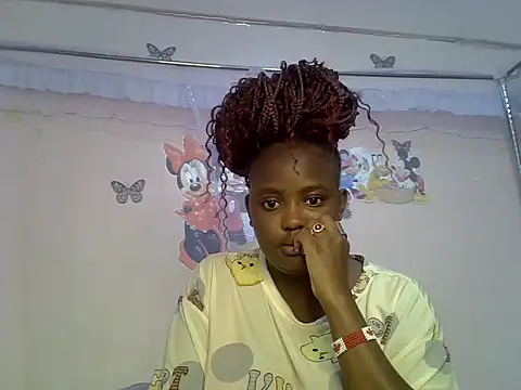 Snapshot of Sexxykaree chatting on June 3, 6:24 pm Sexxykaree online show from June 3, 6:24 pm