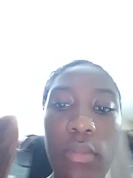 Snapshot of Sweet-Hennessy chatting on June 19, 5:39 pm Sweet-Hennessy online show from June 19, 5:39 pm