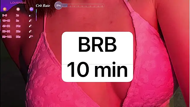 Snapshot of Karolinacreamm chatting on June 27, 12:22 pm Karolinacreamm online show from June 27, 12:22 pm