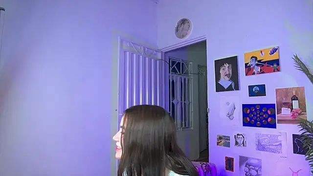 Moon-Pixie online show from June 5, 5:36 am