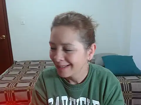 Chiquisexy1 online show from June 19, 6:01 pm