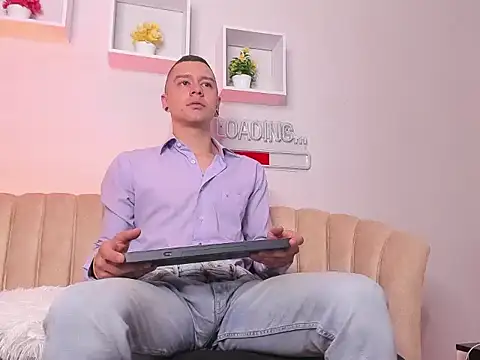 Tayler millers  online show from July 1, 1:07 am