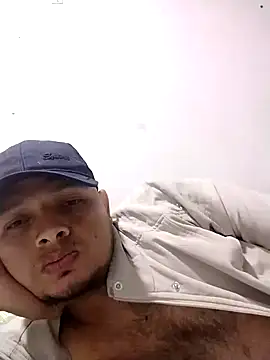 EnzoDesire online show from July 13, 8:17 am