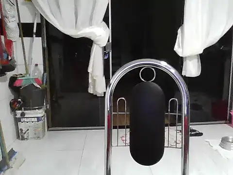 Isabel2q5n online show from June 12, 5:17 am