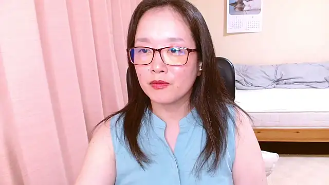 LENA-xo online show from July 22, 3:15 pm