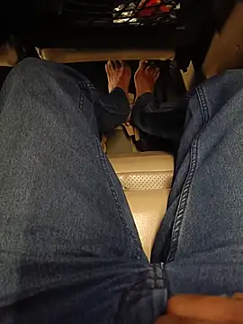 Desiboy slaveForGirls online show from July 16, 10:49 pm