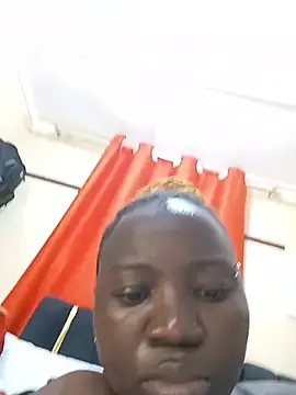 Snapshot of Naughty_nigerbitch chatting on July 27, 5:14 am Naughty nigerbitch online show from July 27, 5:14 am