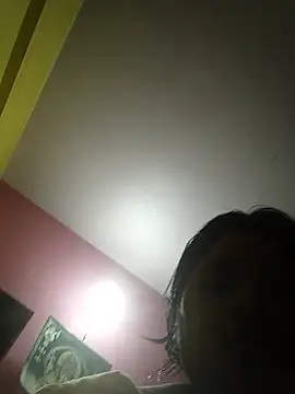 Snapshot of Sampa-hot-boudi chatting on June 15, 5:04 pm Sampa-hot-boudi online show from June 15, 5:04 pm