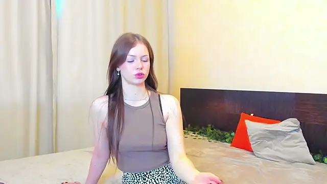 Lori cutess online show from June 5, 5:25 am