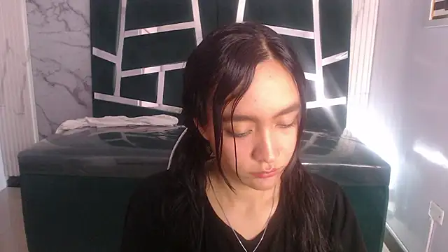 BonnieAmour ch online show from June 6, 2:00 pm