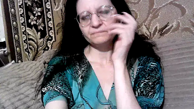 Snapshot of Dear_Annet chatting on June 19, 7:28 pm Dear Annet online show from June 19, 7:28 pm