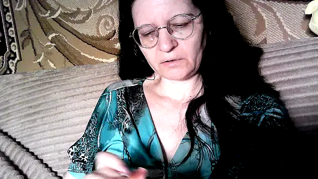 Snapshot of Dear_Annet chatting on June 24, 10:36 am Dear Annet online show from June 24, 10:36 am