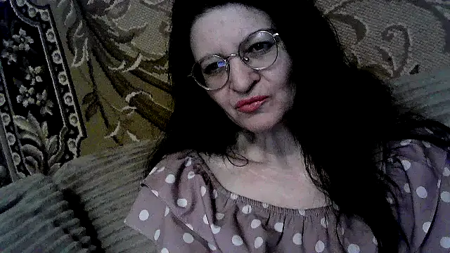 Snapshot of Dear_Annet chatting on June 26, 10:41 am Dear Annet online show from June 26, 10:41 am