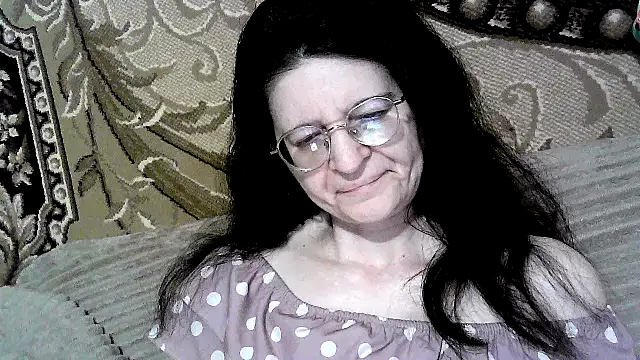 Snapshot of Dear_Annet chatting on July 10, 9:17 pm Dear Annet online show from July 10, 9:17 pm