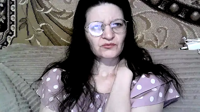 Snapshot of Dear_Annet chatting on July 12, 9:28 pm Dear Annet online show from July 12, 9:28 pm