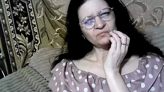 Snapshot of Dear_Annet chatting on July 13, 10:12 pm Dear Annet online show from July 13, 10:12 pm