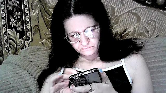 Snapshot of Dear_Annet chatting on July 15, 9:20 pm Dear Annet online show from July 15, 9:20 pm