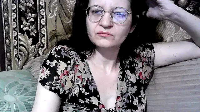 Snapshot of Dear_Annet chatting on July 18, 8:34 pm Dear Annet online show from July 18, 8:34 pm