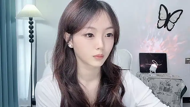 Snapshot of wenwen8888 chatting on July 19, 3:32 am wenwen8888 online show from July 19, 3:32 am