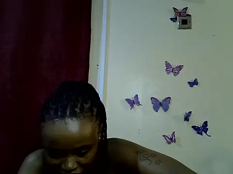 Snapshot of Rasta_tattoooed chatting on June 21, 3:47 pm Rasta tattoooed online show from June 21, 3:47 pm