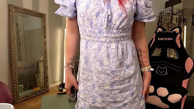 youngmilfBlossom online show from July 5, 6:26 pm