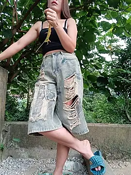 Snapshot of Sky-beo chatting on June 24, 11:04 pm Sky-beo online show from June 24, 11:04 pm