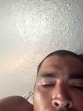 fuckbud111 online show from June 21, 4:42 pm