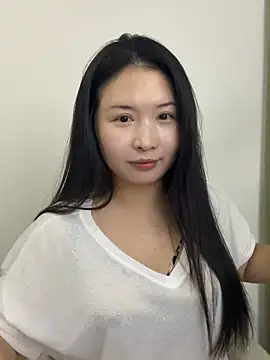 Snapshot of Doudou__520 chatting on July 13, 10:34 pm Doudou 520 online show from July 13, 10:34 pm