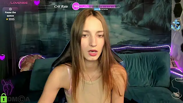 Snapshot of MaryMee88 chatting on July 9, 6:28 am MaryMee88 online show from July 9, 6:28 am