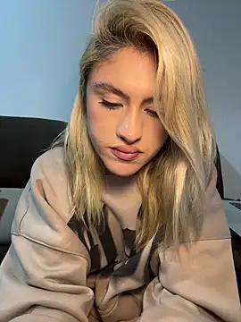 Lia-firee online show from July 22, 3:20 am