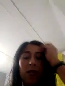 Snapshot of ELY_FE_ chatting on June 24, 1:15 am ELY FE online show from June 24, 1:15 am
