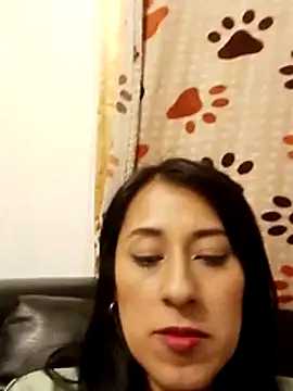 Snapshot of ELY_FE_ chatting on July 1, 2:35 am ELY FE online show from July 1, 2:35 am