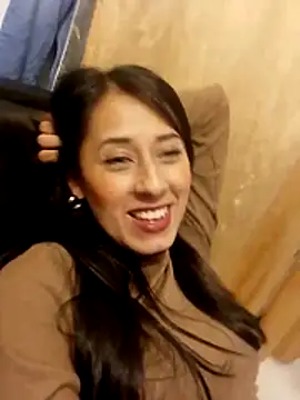 Snapshot of ELY_FE_ chatting on July 10, 1:21 am ELY FE online show from July 10, 1:21 am