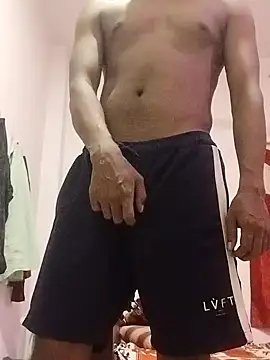 Daddsuroj69 online show from July 13, 5:32 am