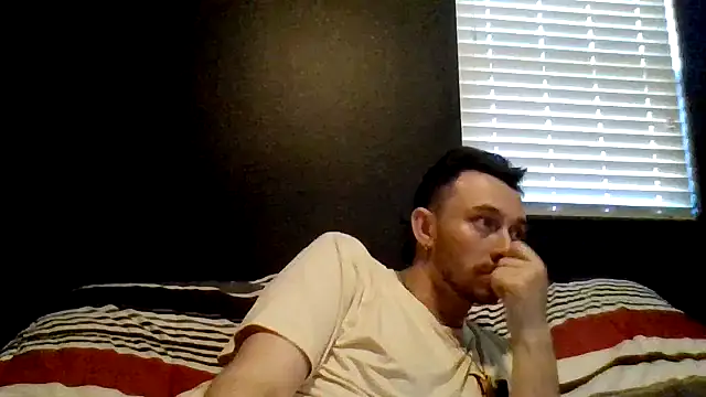Mikecloudyhawk online show from June 20, 3:37 pm