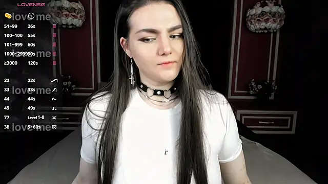 XenaBevy online show from July 10, 3:36 pm