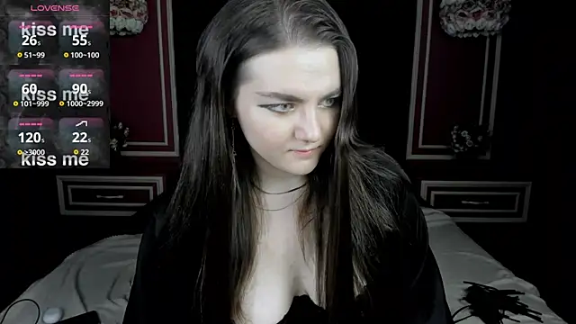 XenaBevy online show from July 31, 3:55 pm