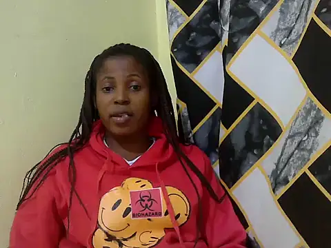 lilmomaa online show from July 19, 12:03 am