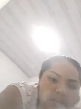 MiaBloom0 online show from July 28, 3:35 am